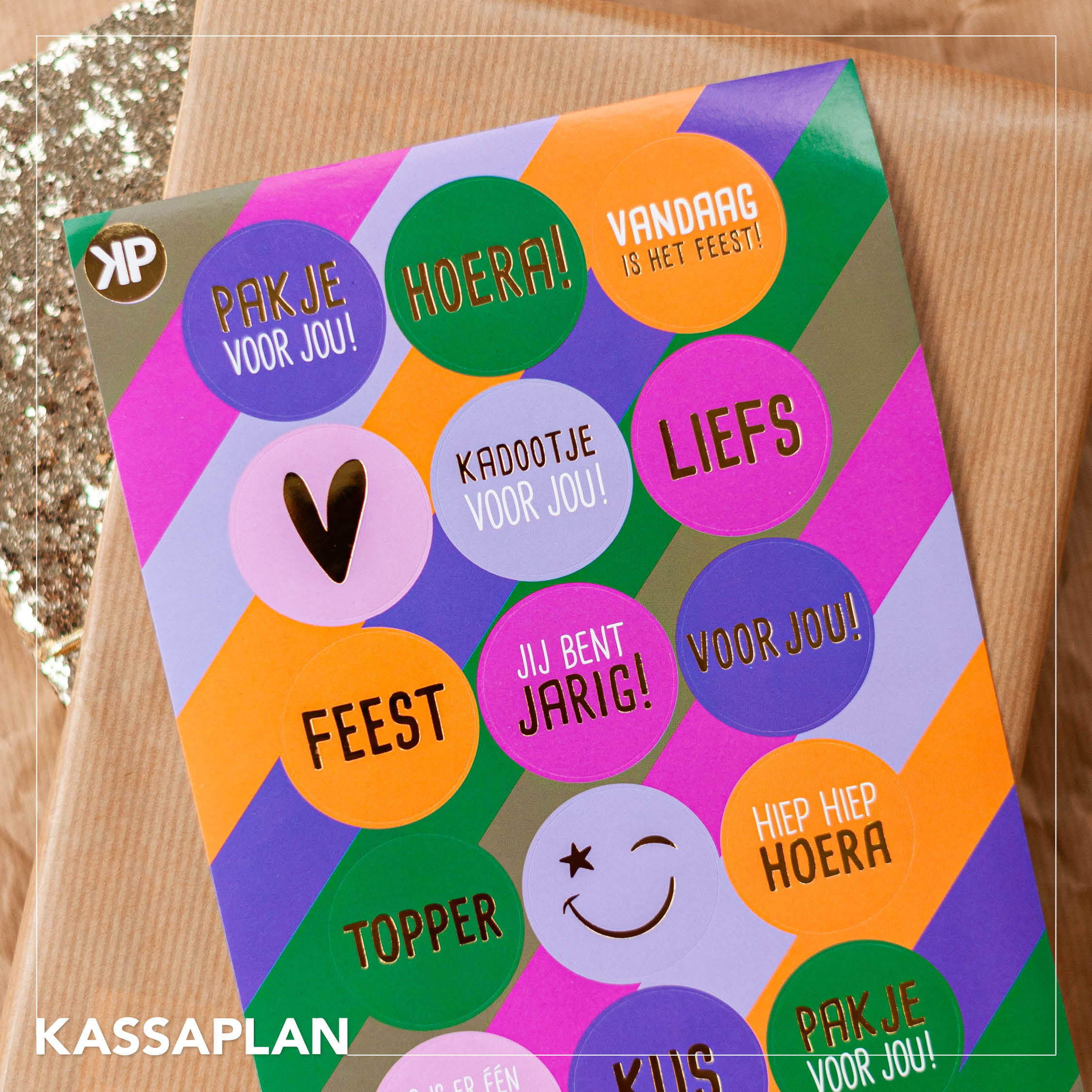 A5 Stickervel Feest Funky color (15 stickers) 1 A5 Stickervel Feest Funky color (15 stickers)